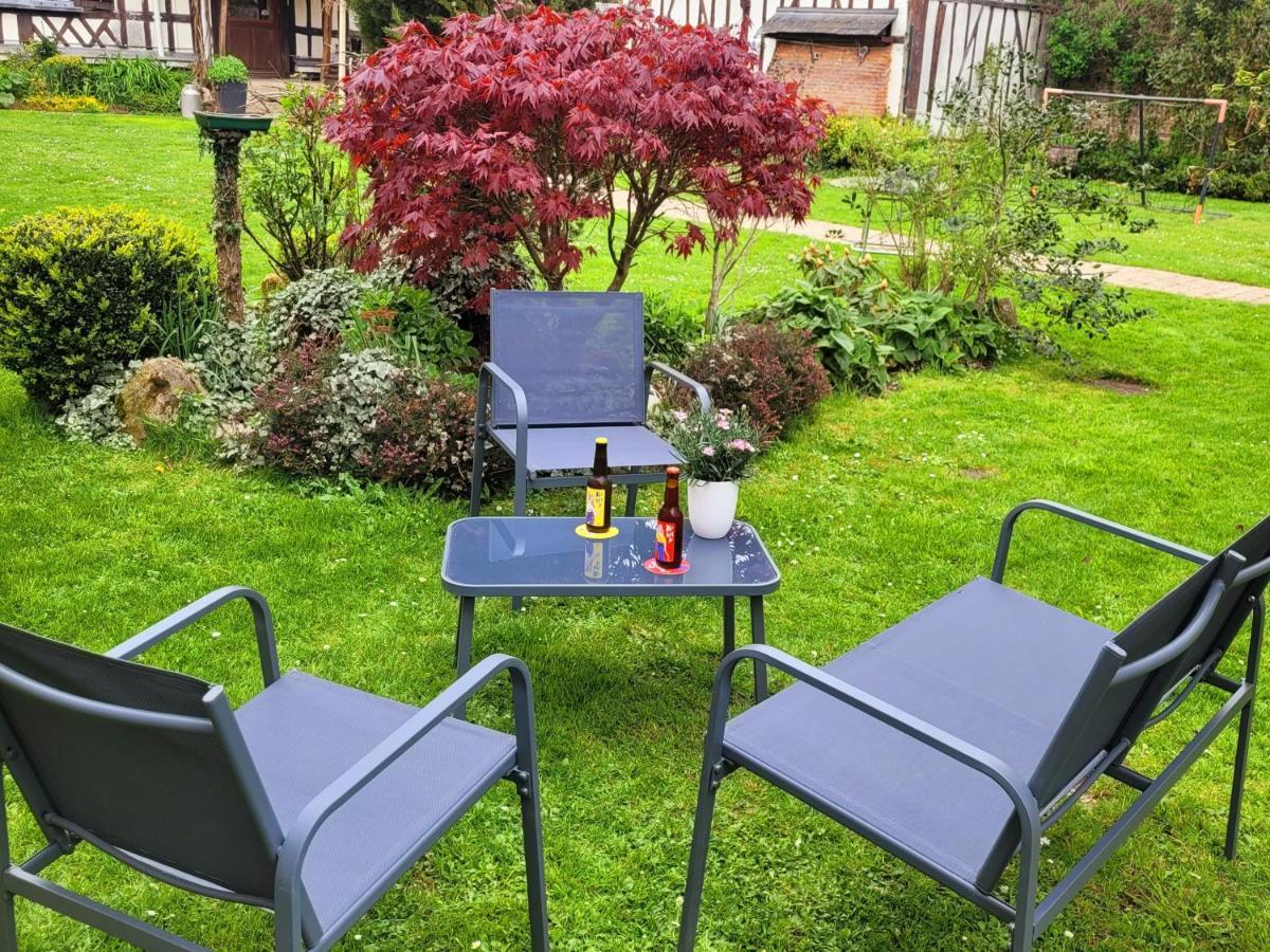 Les Gites De L'Herperie Blicourt Habitación foto